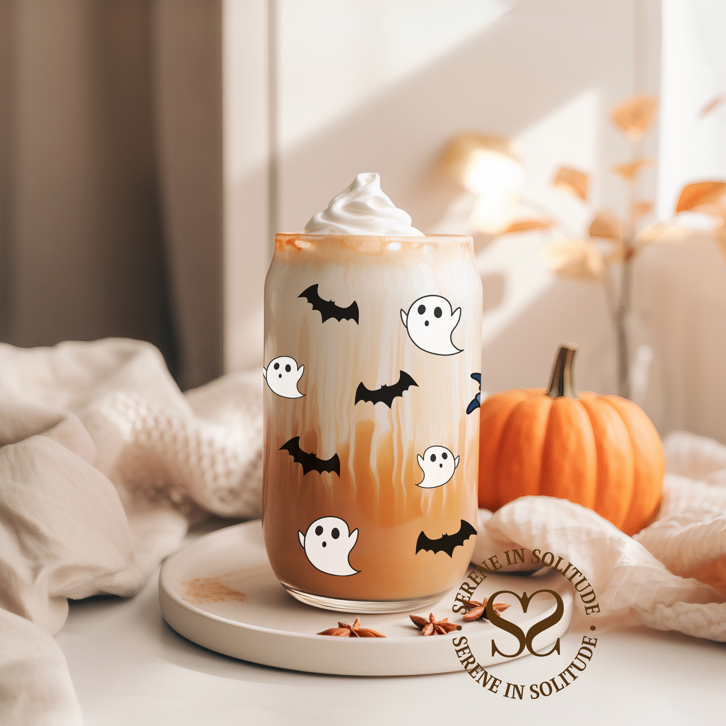 Spooky Alien Glass Cup 16 Oz